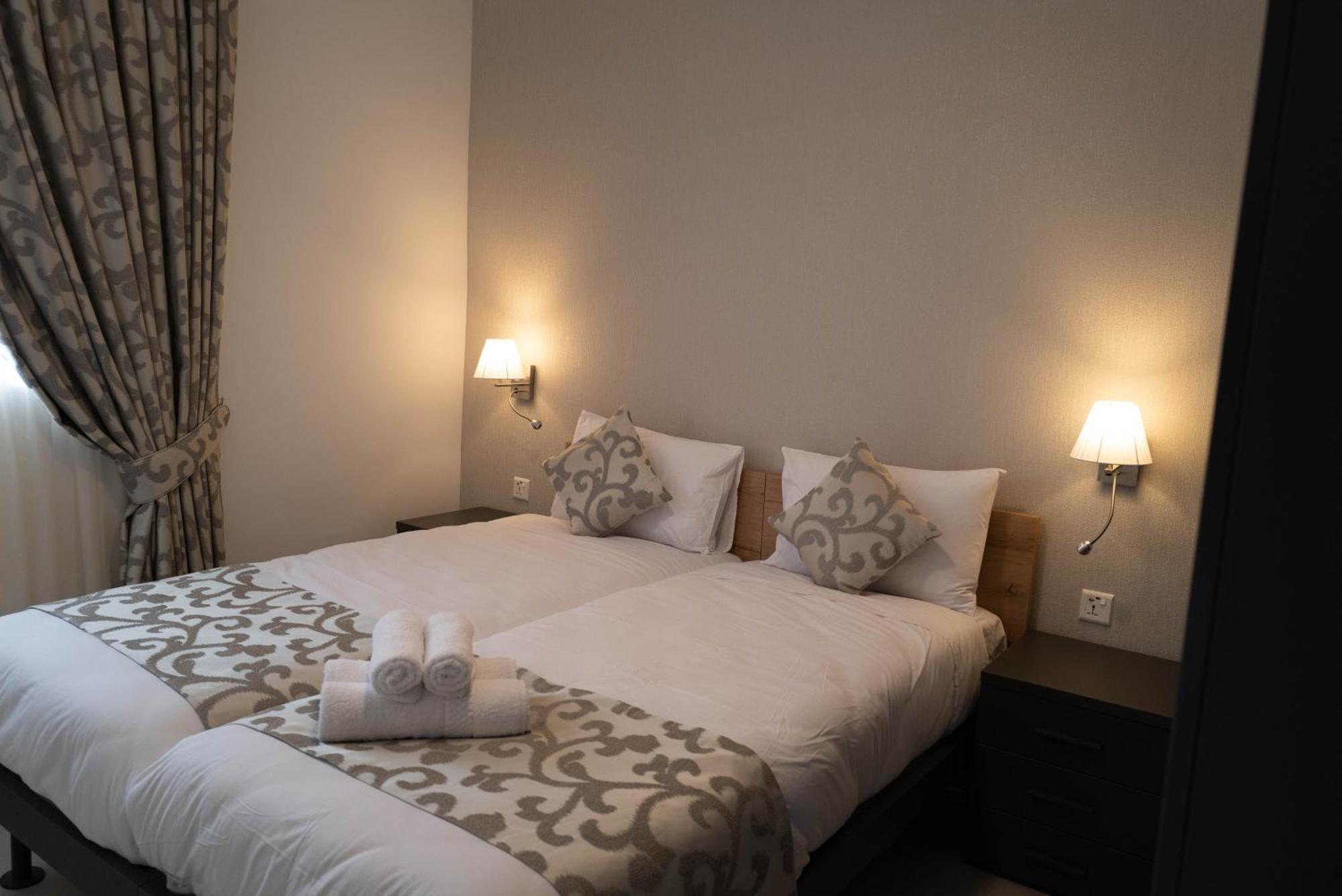 Portside Lodge Marsaskala Extérieur photo