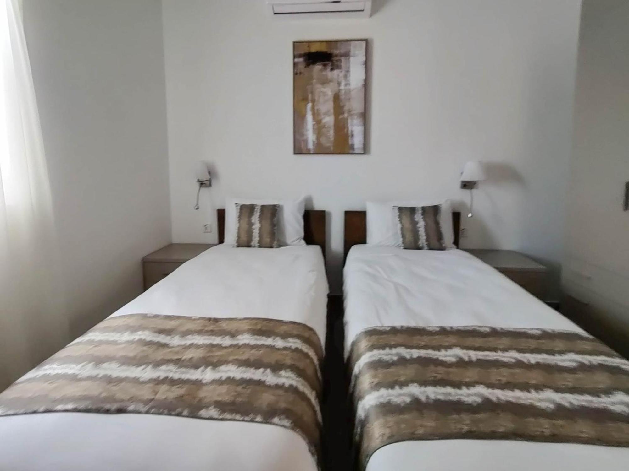 Portside Lodge Marsaskala Extérieur photo