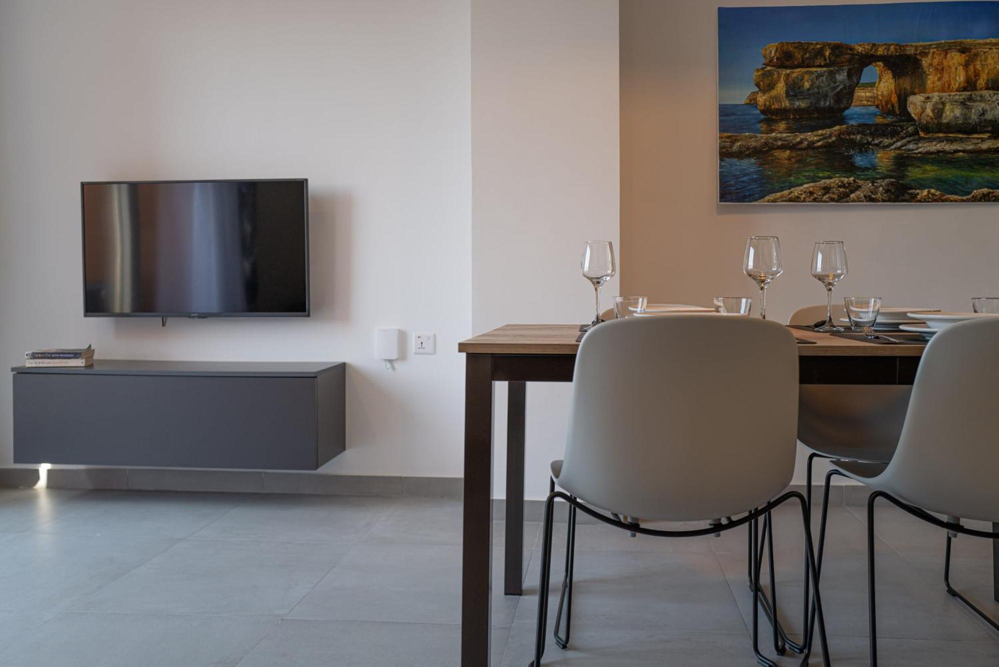 Portside Lodge Marsaskala Extérieur photo